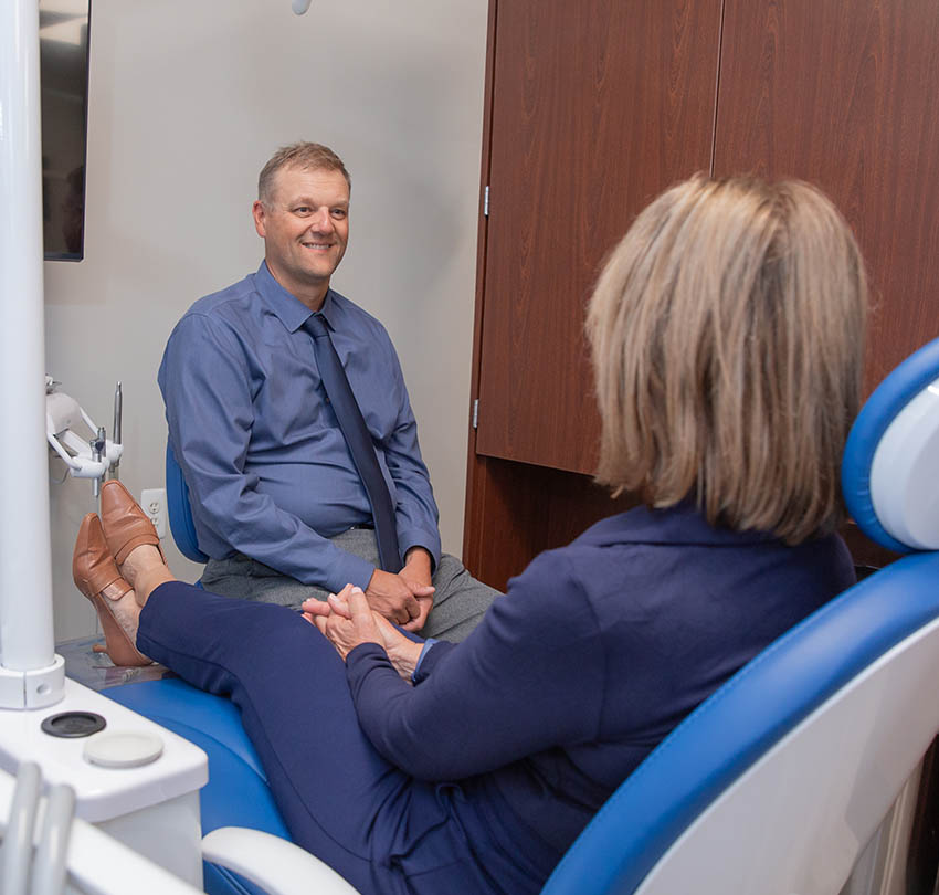 Upgrade Your Appearance With Clear Aligners in Dearborn